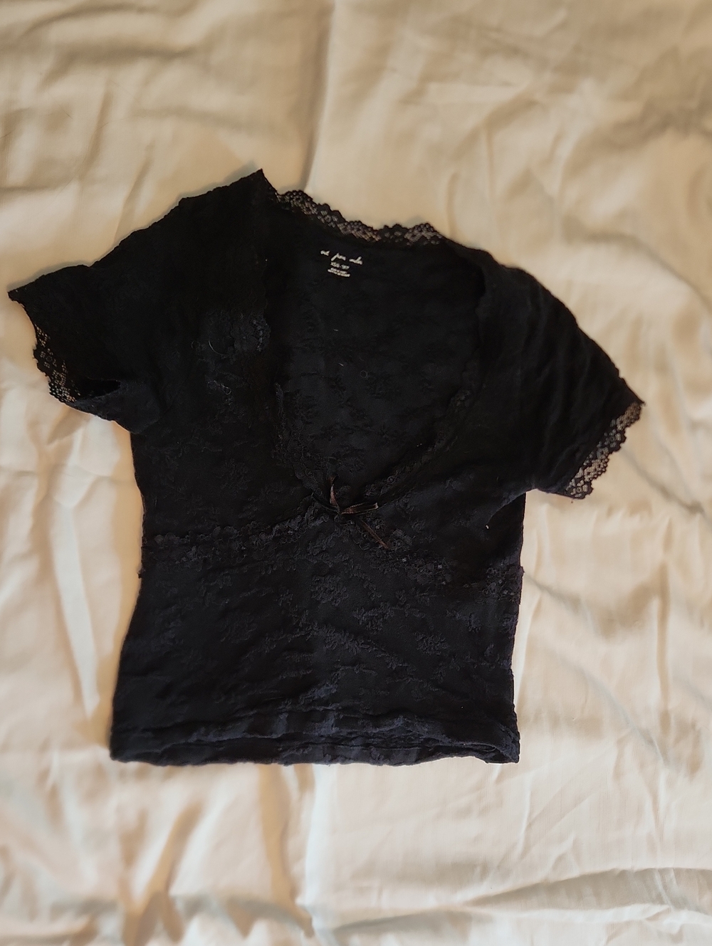 rue21 Black Lace Short Sleeve Tie-Front Camisole